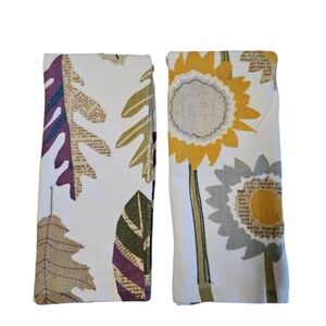 Sonoma Sunflower & Leaf Hand Towels‎
